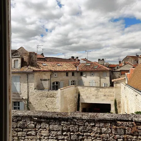 Maison De La Marbrerie * Angouleme